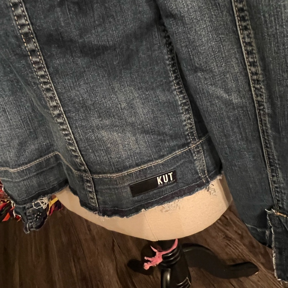 Kut from the Kloth Women's Dark Blue Denim Jacket - Picture 7 of 8